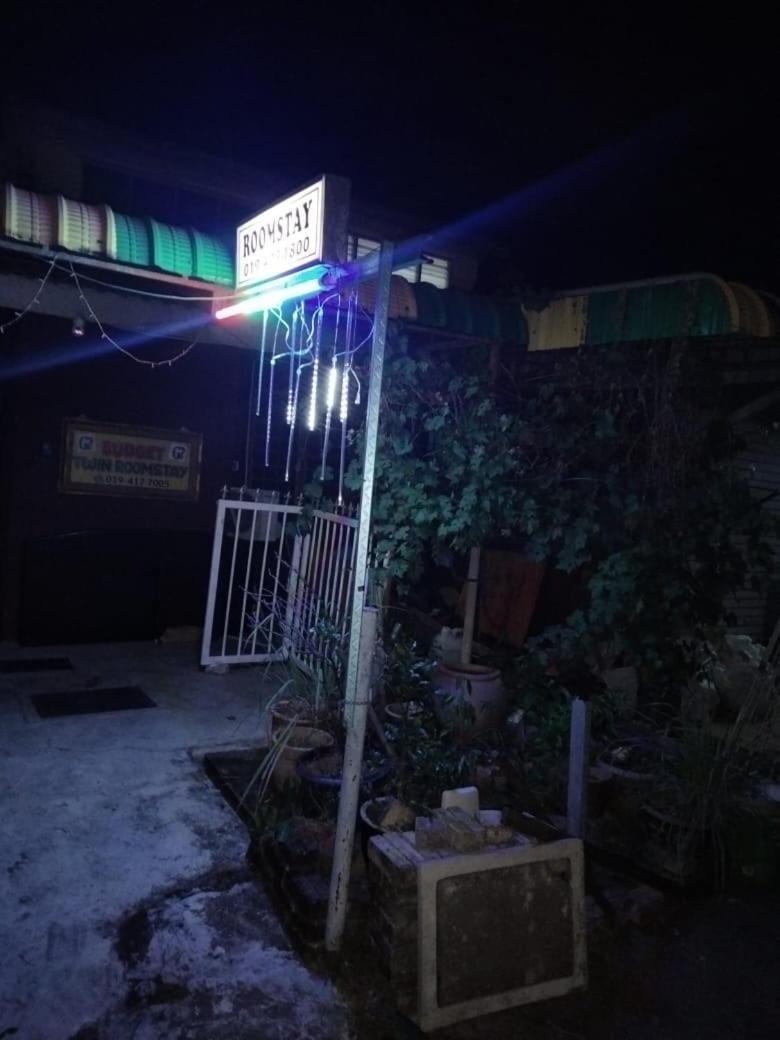Singgahan Keluarga Jitu Jitra Exteriör bild